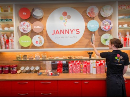 照片: Janny's Eis Schleswig